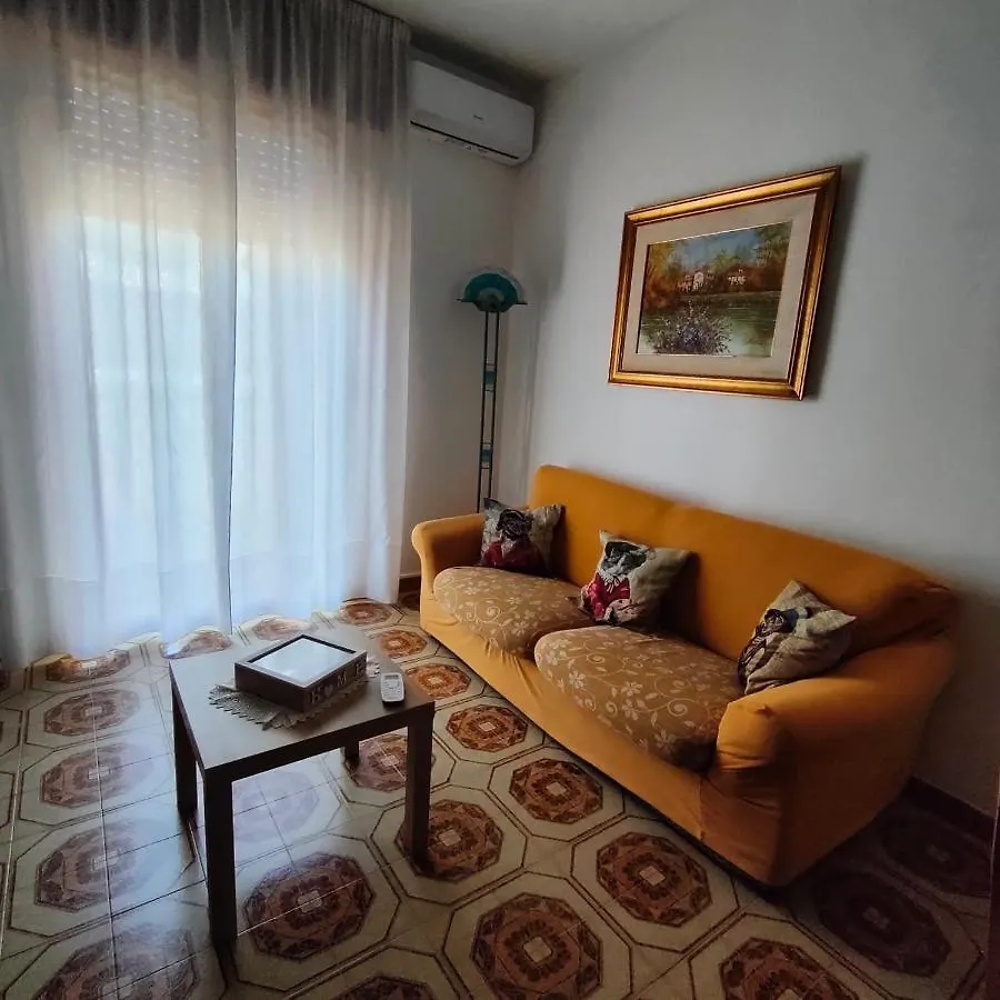 Santarosa Villa Modica 0*,